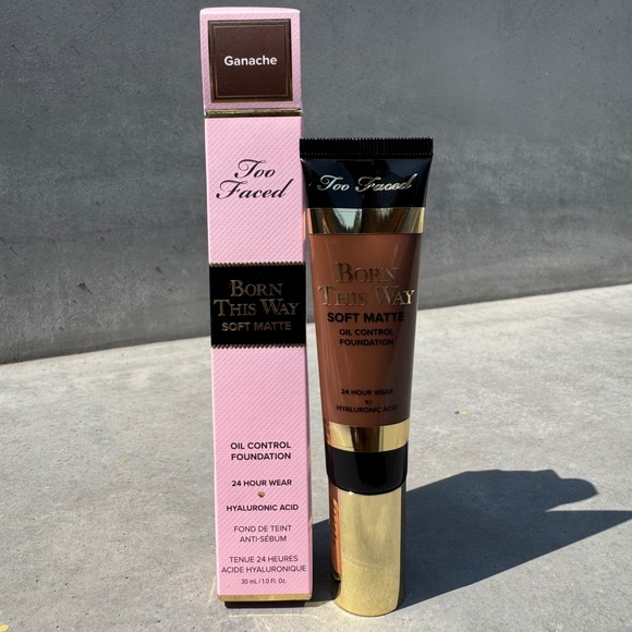 Too Faced Born This Way‎ Ganache Soft Matte Oil Control Foundation 1.0 fl oz - Picture 1 of 5